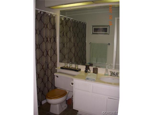 25951-Stafford-Canyon-bathroom